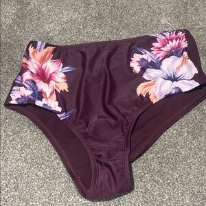 Never worn - Kona Sol Purple Floral Bikini Bottoms